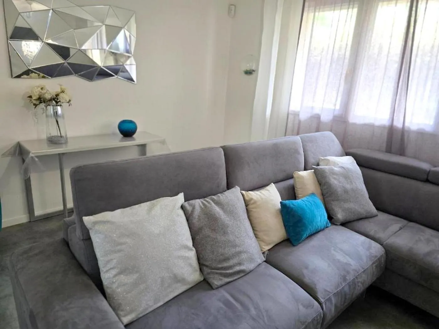 Sejour A Orly A 12 Minutes D'Orly Airport Et De Paris 14Eme - Aux Reflets Pastels Apartment 0*,