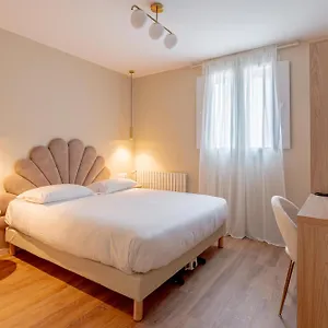 Grand Senia Hotel