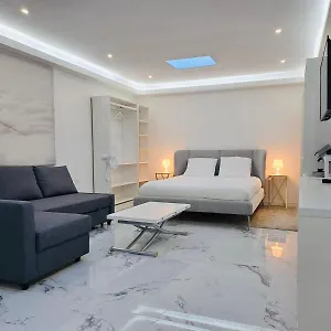 Appartement Spacieux Metro 14 Paris, Orly