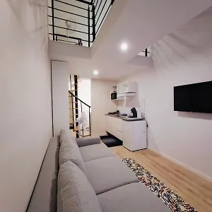 Appartement Mezzanine Metro 14 Paris, Orly